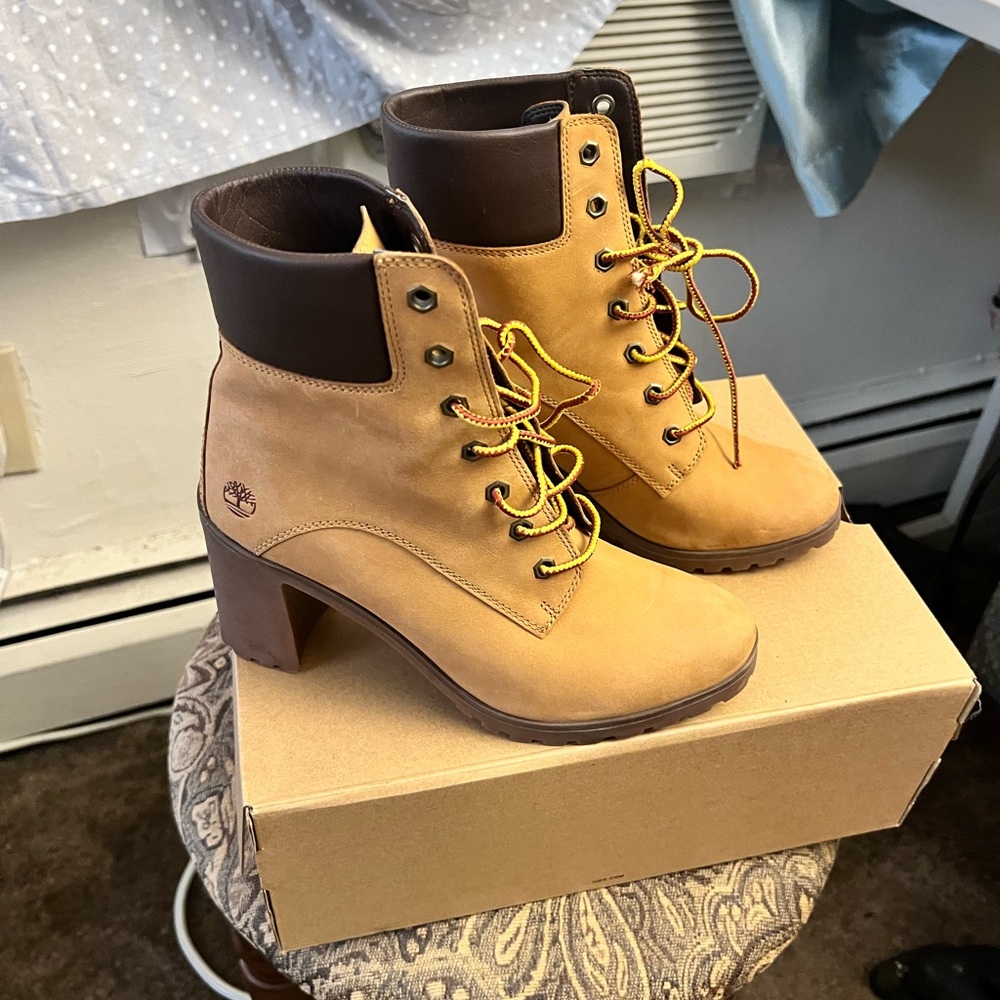 Timberland heel boots